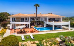 Villa Tavares